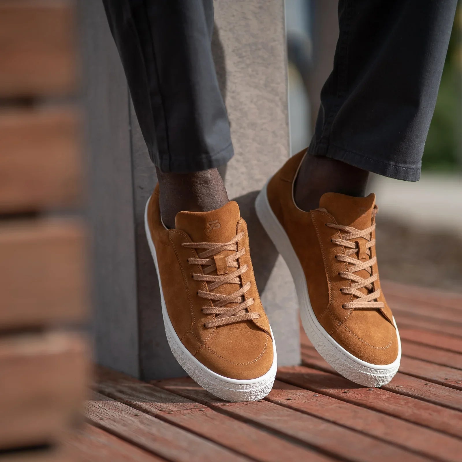 MENS LEATHER SNEAKES